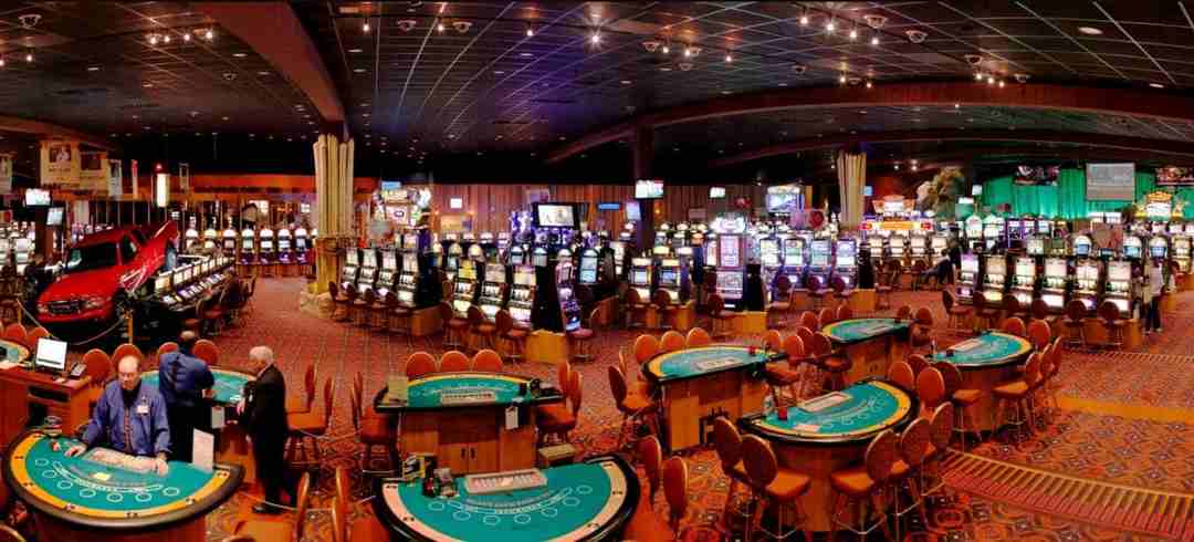 The Rich Resort & Casino có nhiều trò chơi cho khách chọn